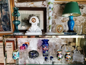 Photo n°4 de Antiquités-Brocante - Eric Lecoeur à Corre (Magasin d'antiquités)