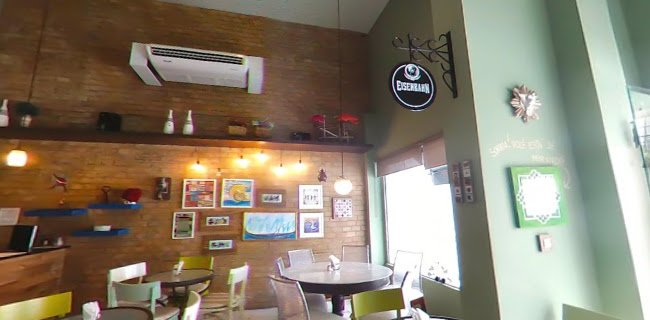 https://instagram.com/nonnaconfeitariaecafe?igshid=YmMyMTA2M2Y=