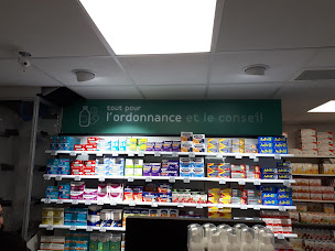 Photo n°9 de Pharmacie Centrale - L'Arbresle Totum à L'Arbresle (Magasin de vitamines et compléments alimentaires)