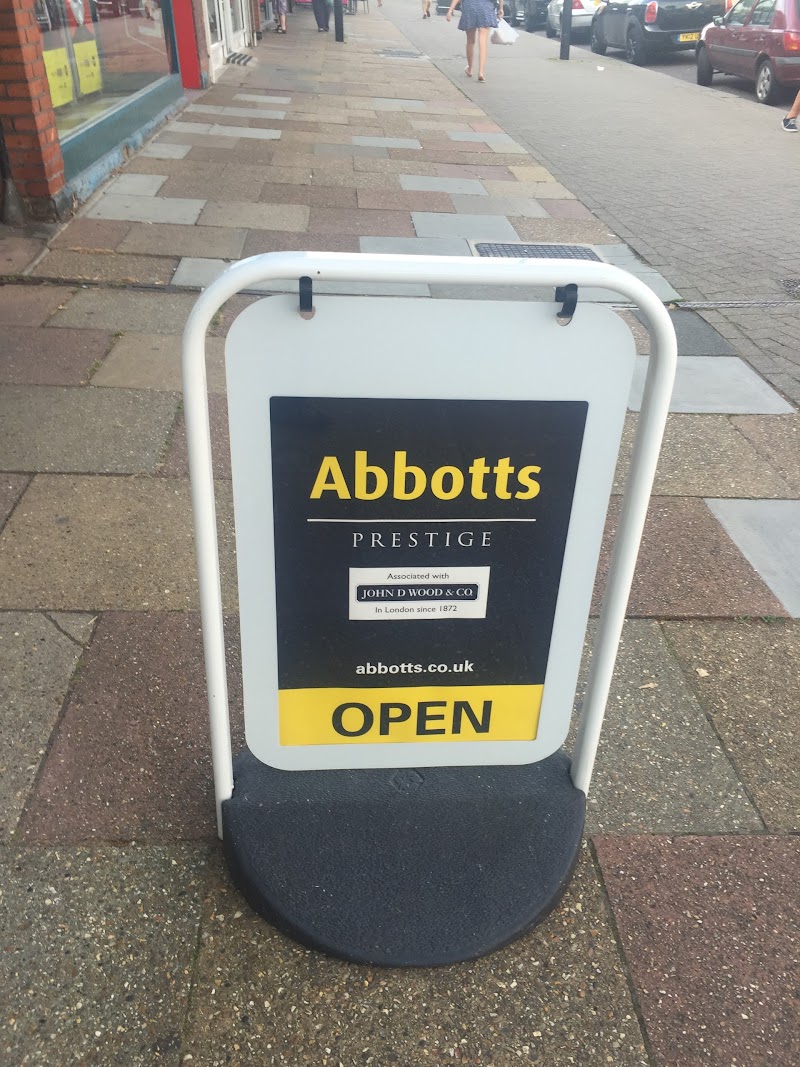 Abbotts Estate Agents Thorpe Bay photo 3