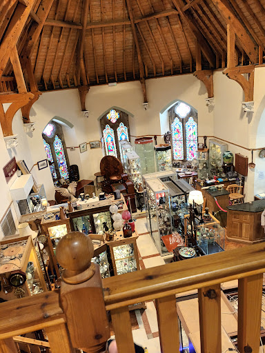 Holden Wood Antiques Ltd - Thumbnail