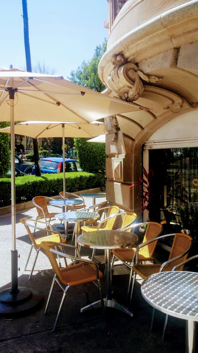 Maison Française De Thé Caravanseraï