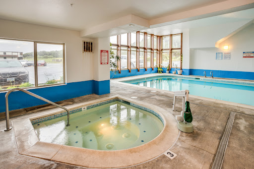 Adobe Resort, Yachats - Thumbnail