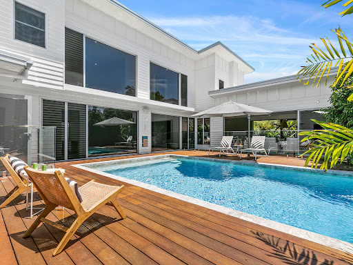 Suzie McDonald Real Estate - Thumbnail