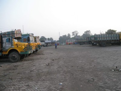Photos of Alamdanga Pouro Bus Terminal