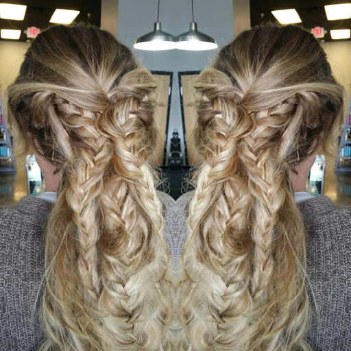 Executive Salon - Visual