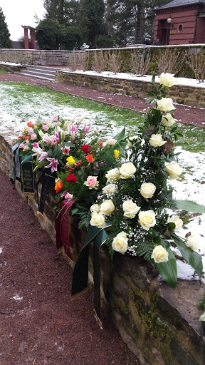 Eingang Friedhof Blumenladen - Thumbnail