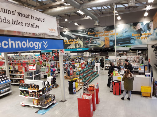 Halfords - Bournemouth - Thumbnail