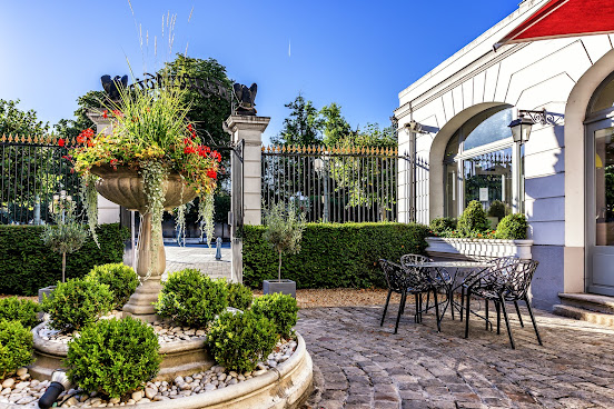 Aigle Noir Fontainebleau - MGallery Collection by null