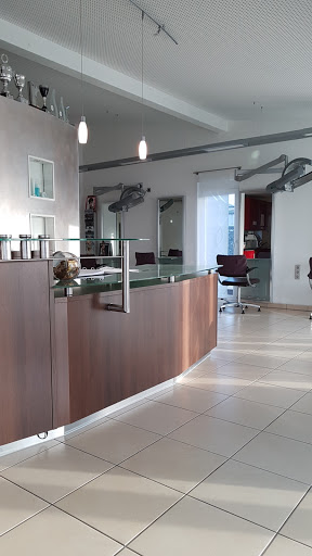 Susi's Haarstudio Neuhausen