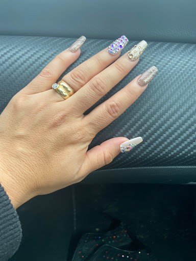 Uñas Ary