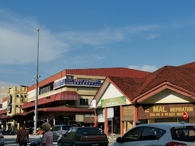 Larut matang hawker center