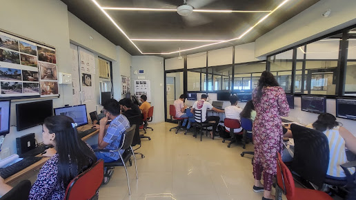 Af1qippniostc8n0ubjlc0z5e1ujn0osgt6tehifrqu7=s516 K No