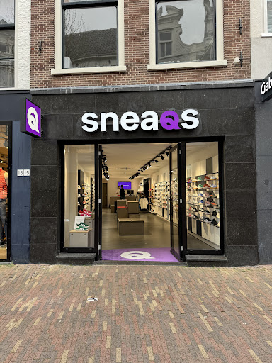 SNEAQS Haarlem