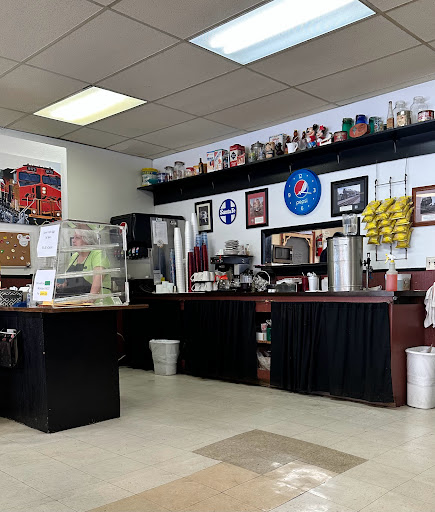 Ma Vic's Corner Cafe - Thumbnail