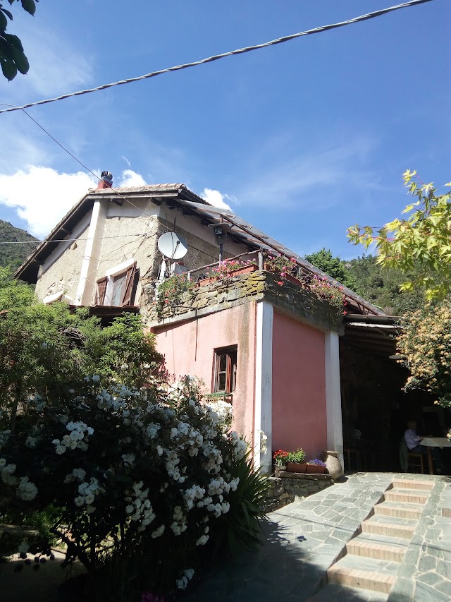 Fonda - Agriturismo Di Laurenti Paolo