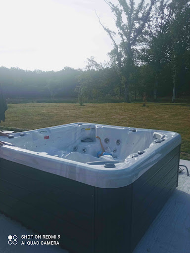 Photo de SULLY PISCINES à Saint-Père (58200)