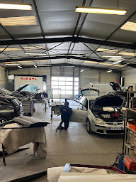 Photo n°6 de Doral Automobiles Bagnols-sur-Cèze - Vente, Location, Carrosserie à Bagnols-sur-Cèze (Vendeur de voitures d'occasion)