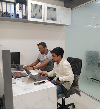 VIKASH MALOO AND ASSOCIATES photo 6