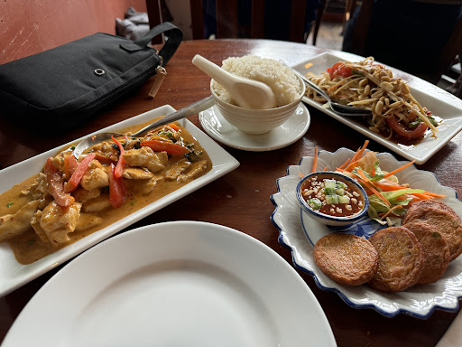 Epsom Thai - Visual