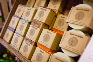 Photo n°18 de F'Ânes de carottes, savonnerie cultivée à Vayres (Artisanat)