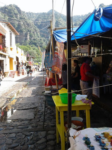 La Raza Bar Gallery - Mexico