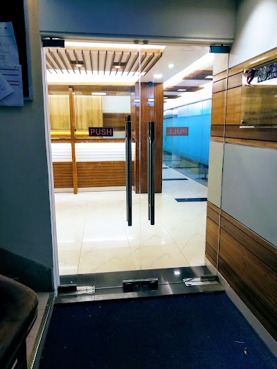 Photos of Royal Capital Limited