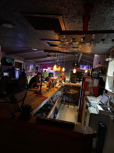 Sam's Pub and Lounge - Thumbnail