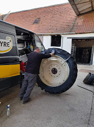 Photo n°17 de Eurotyre - Garage S.U.P.L Pneumatik à Thal-Drulingen (Magasin de pneus)