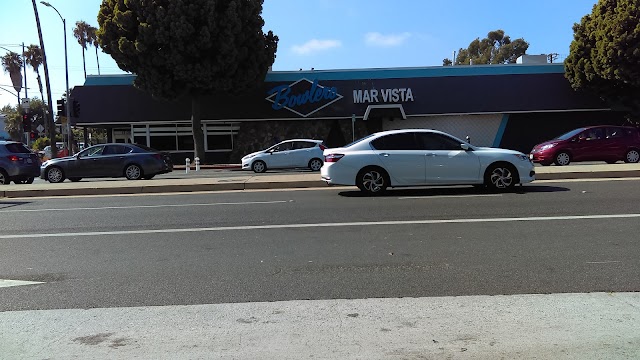 Bowlero Mar Vista