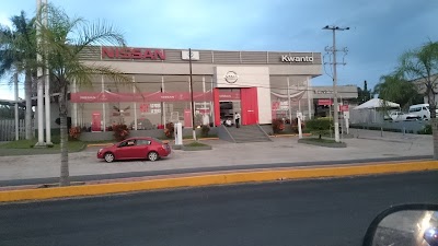 Photos of Nissan Kwanto