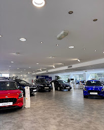 Photo n°1 de SUZUKI CANNES Amadeus Automobiles à Le Cannet (Concessionnaire Suzuki)