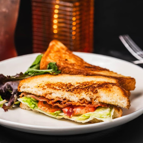 The Fox Harlem by null