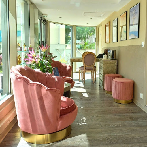 Pulse Āyurveda - Holistic Wellness, Massages & Academy