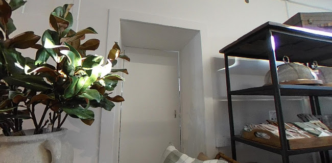 Notting Hill Interiors Phone number