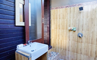 Photos of Sunrise Hut's Lembongan