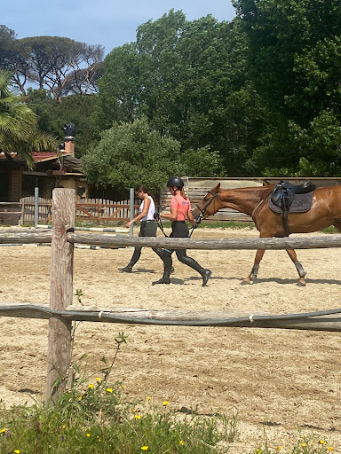 Centro Equestre Castel Fusano - Thumbnail