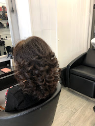 Photo n°33 de GM coiffure à Nice (Institut de beauté)