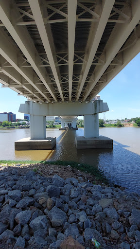 North Shore Riverwalk Park - Thumbnail