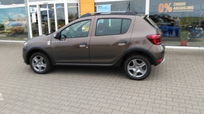 car-dealer
