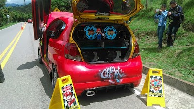 Photos of Comercializadora Cass Racing