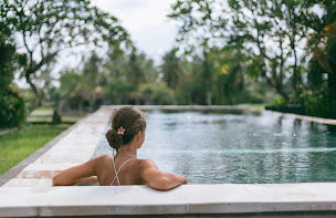 Photo n°7 de PISCINE MIROIR CONCEPT à Orgeval (Société de construction de piscine)