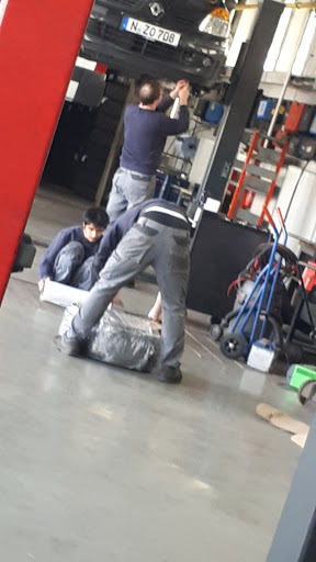 Autohaus Almank und Streng - Thumbnail