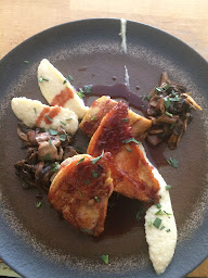 Photo n°10 de La Table Des Poètes à Montpellier (Cave à vins)