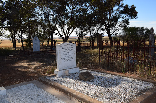 Peters Hill Huppatz Lutheran Cemetery