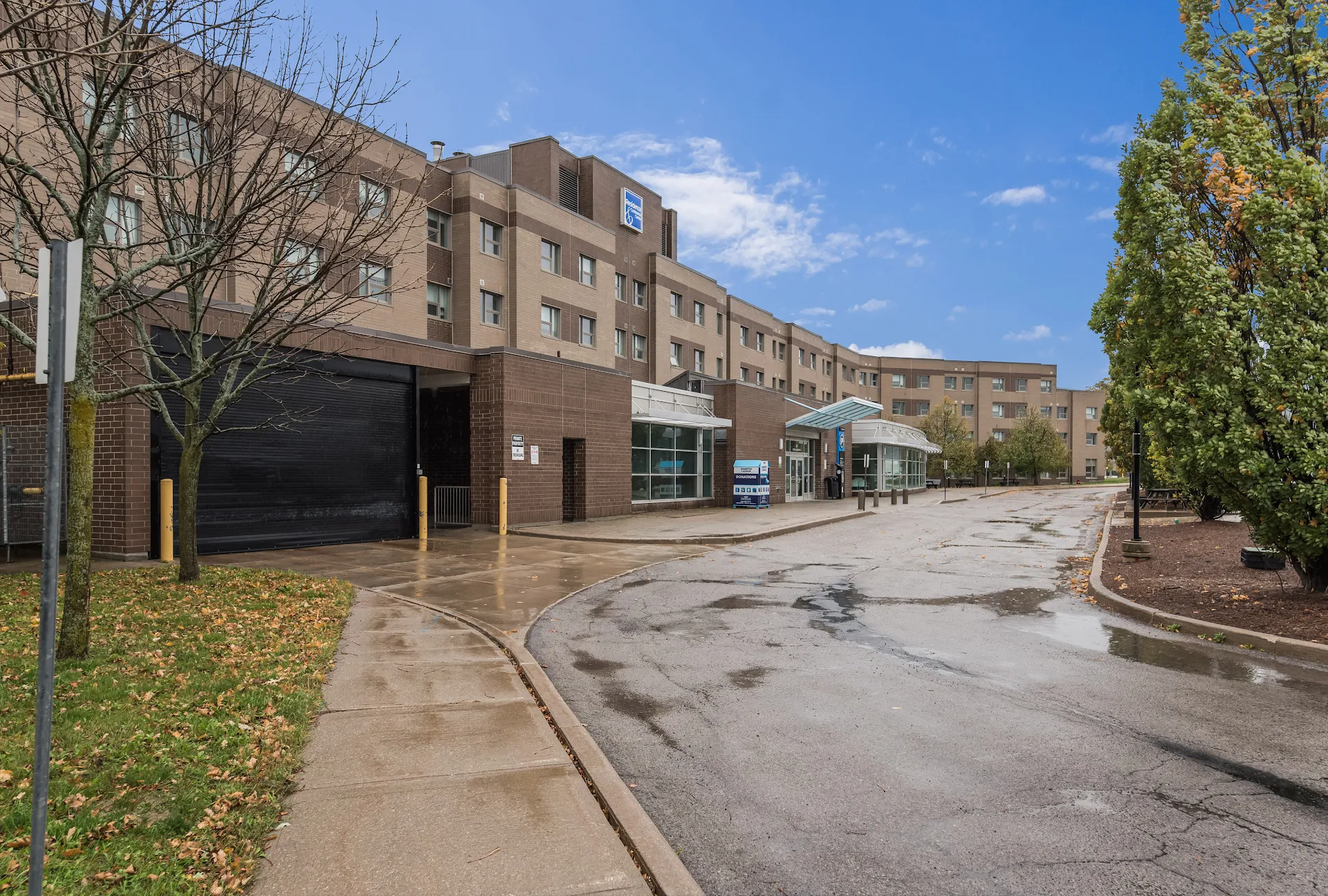 Residence & Conference Centre - Hamilton