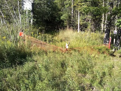 Southern Trailhead For Ramada Inn Trail