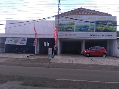 car-dealer