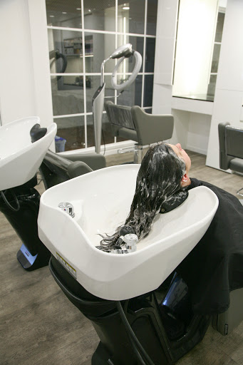 Lakeside Hair Salon Gallery - United States