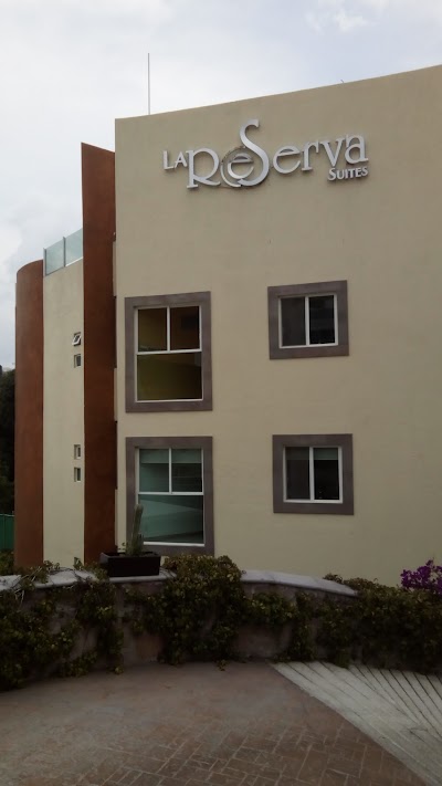 Photos of La Reserva Suites